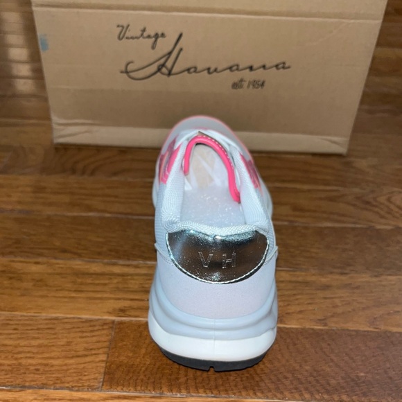 Vintage Havana Run Suede Fashion Sneakers Fuchsia, White & Silver Women’s 7.5 - Picture 9 of 12